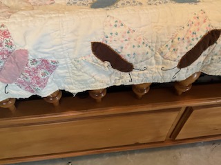 Older Handmade Quilt 87"x67" - Image 3